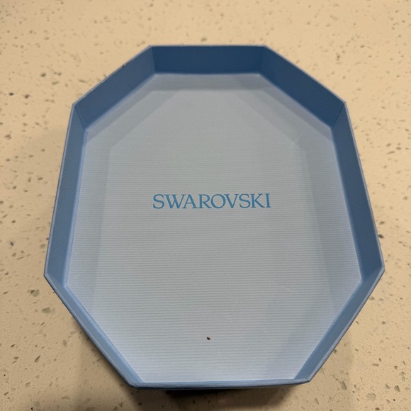 Swarovski Green Gemstone Necklace - Picture 4 of 4